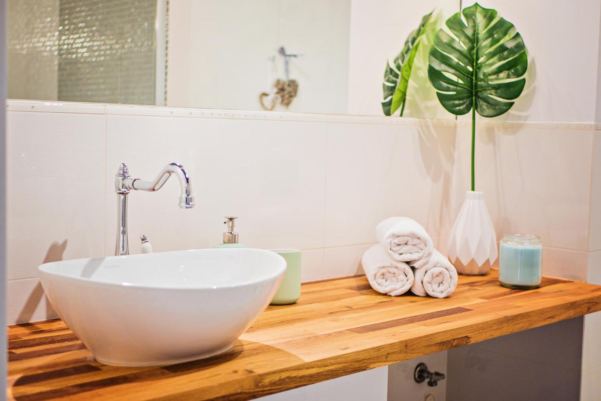 Apartamenty Homely Place Centrum - Stary Rynek - Parking Poznan Bilik gambar
