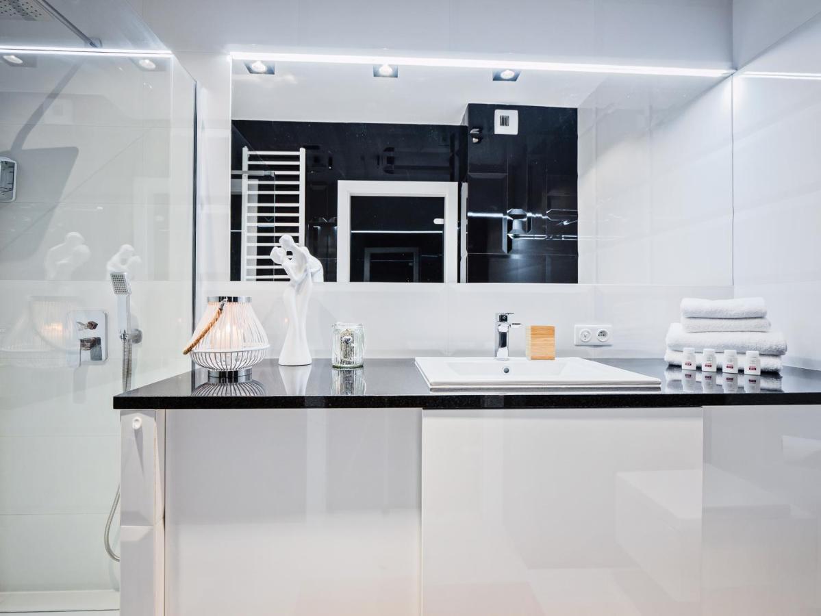 Apartamenty Homely Place Centrum - Stary Rynek - Parking Poznan Luaran gambar